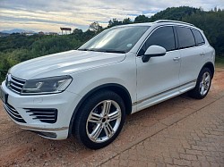 2015 VW Touareg 3.0TDi V6 R Line 215000 km R339900