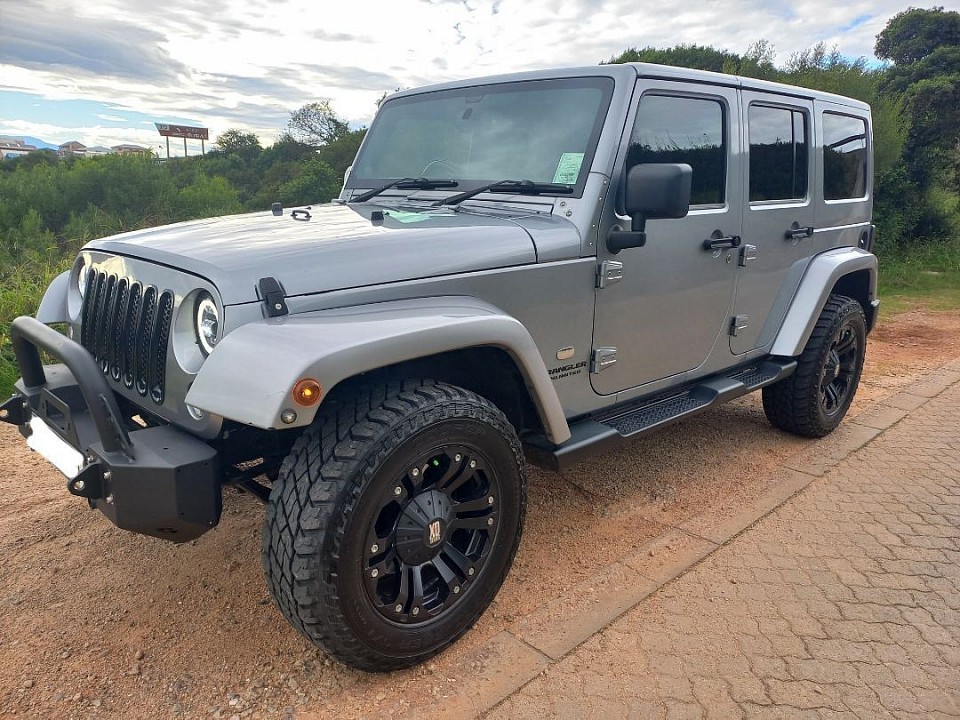 2014 JEEP Wrangler 3.6 Auto Overland 134000km R 349900